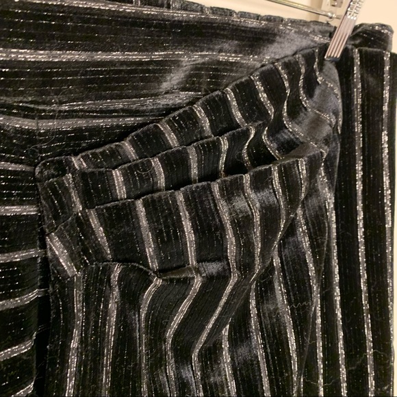 J.O.A. Asymmetrical Mini Skirt - Picture 4 of 9